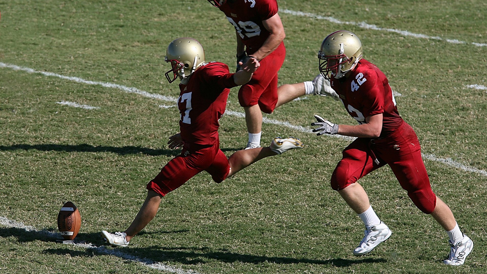 门迪神迹铸就传奇之夜,AC米兰技术性碾压西班牙式控球