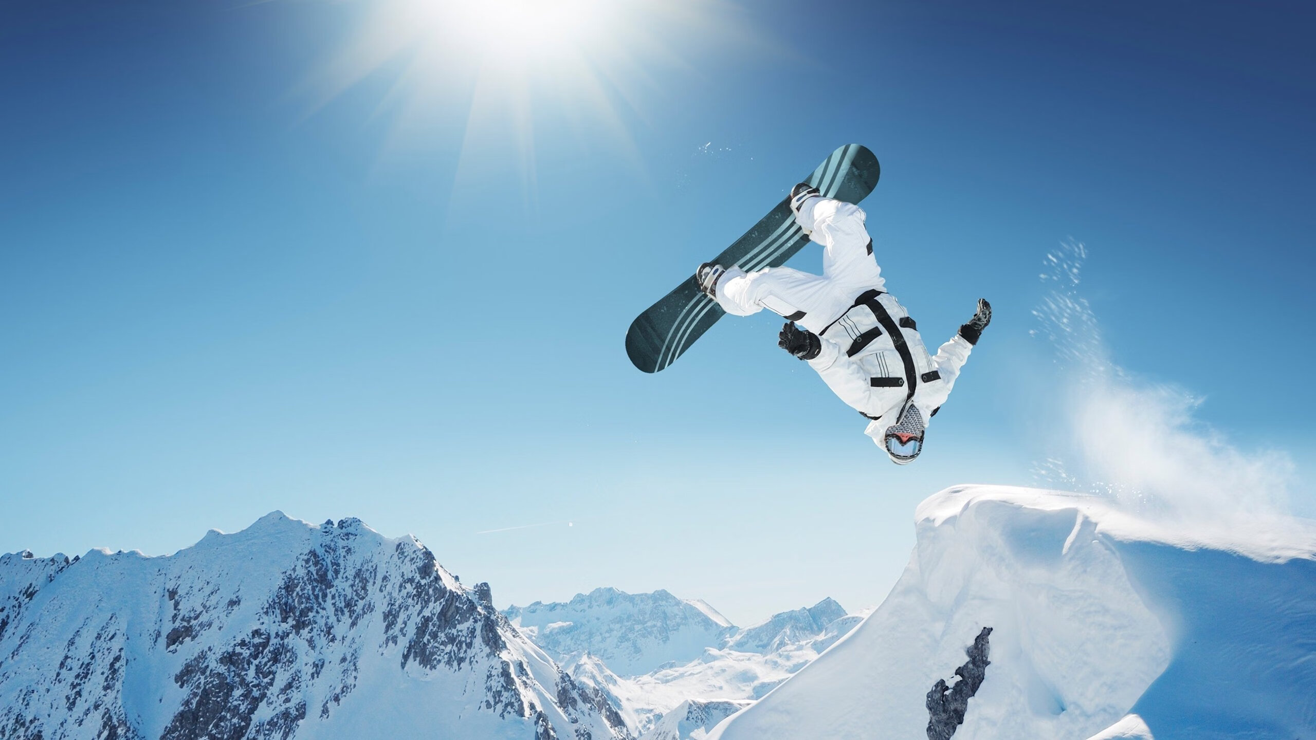 法网鏖战拉沃尔杯，梅德韦杰夫的高光时刻