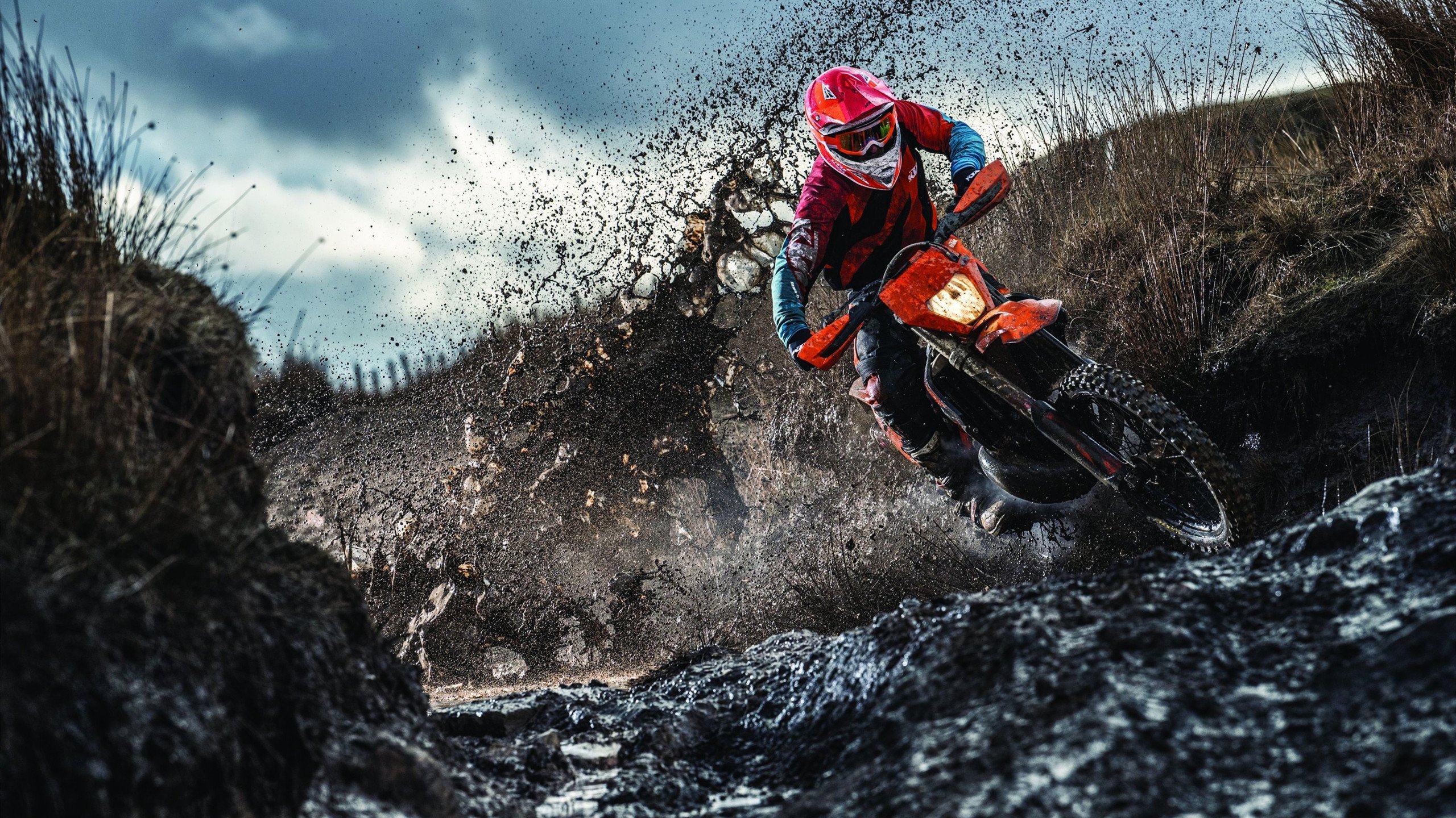 法网鏖战拉沃尔杯，梅德韦杰夫的高光时刻